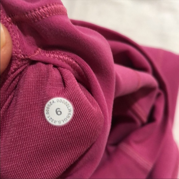 Lulu Pink Lychee Align 23” size 6 - Picture 9 of 9